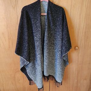 NWT Parsley and Sage Black and Gray Ombre Wrap Shawl Cape with Fringe